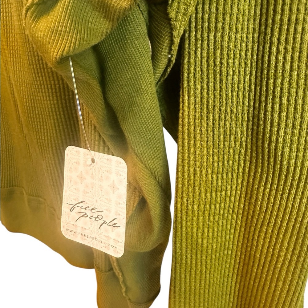 NWT Army Green Free People Ribbed Top - Picture 4 of 5